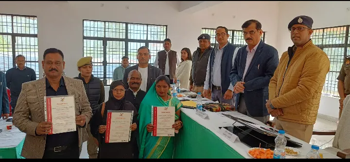 मानकों पर खरा उतरने वाली खीरी की तीन ग्राम पंचायतें हुई आईएसओ प्रमाणित