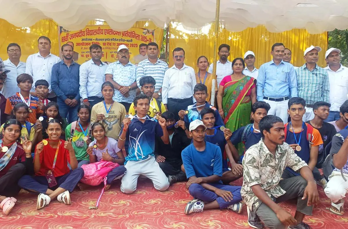 विद्यालयीय एथेलेटिक्स प्रतियोगिता सम्पन्न, हर्रैया क्षेत्र ओवरऑल चैंपियन