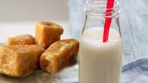  क्या आपने कभी दूध में गुड़ मिक्स करके पिया है? 