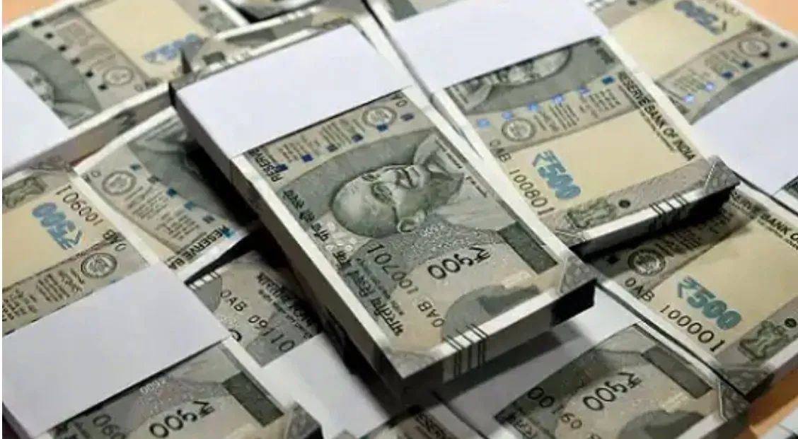 RBI  ने नियमों में किया संशोधन, नेपाल ले जा सकेंगे 200 और 500 के भारतीय नोट