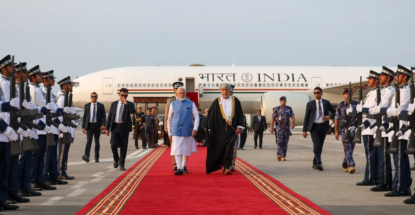 प्रधानमंत्री मोदी पहुंचे मस्कट, आज ओमान और भारत करेंगे मुक्त व्यापार समझौते पर हस्ताक्षर