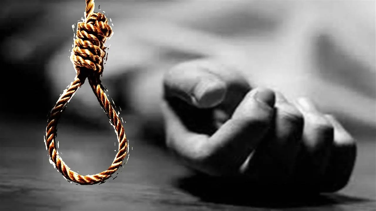  बंद कमरे में मिला छात्रा का संदिग्ध परिस्थितियो में शव, इलाके में फैली सनसनी