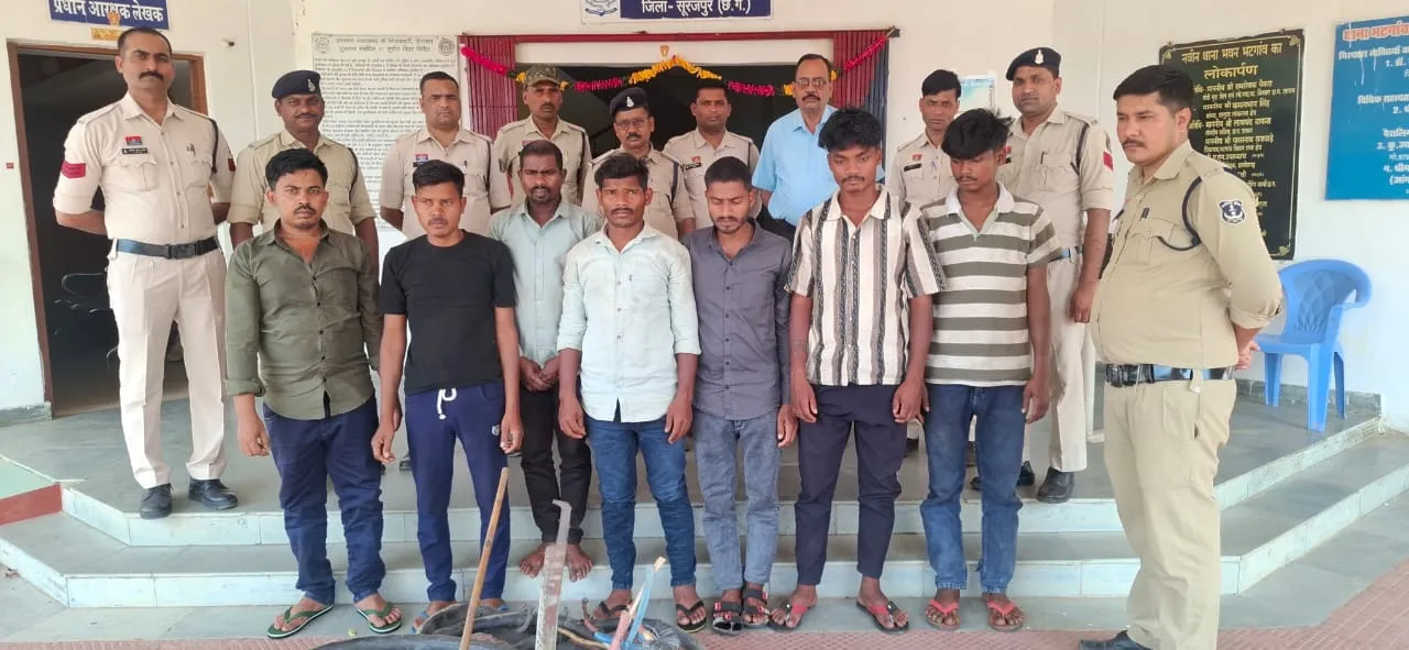 सूरजपुर : खदान में हथियार के दम पर कॉपर केबल चोरी, 7 आरोपित गिरफ्तार