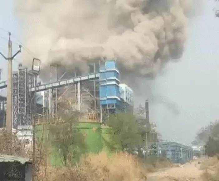 वेदांता लिमिटेड पावर प्लांट में बॉयलर ब्लास्ट, कई मजदूरों की मौत और दर्जनों घायल