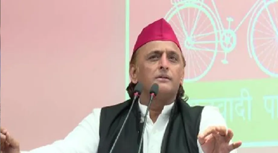 पीडीए के लोगों से भाजपा सरकार में हो रहा खराब व्यवहार : अखिलेश यादव