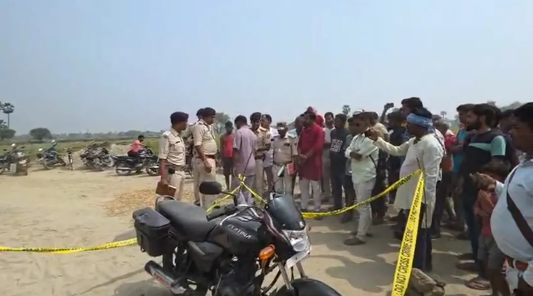 दिनदहाड़े सीएसपी संचालक से हथियार के बल पर 9 लाख 47 हजार रुपये की लूट