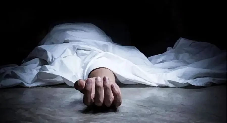  अनूपगंज रेलवे स्टेशन के पास युवक की संदिग्ध मौत