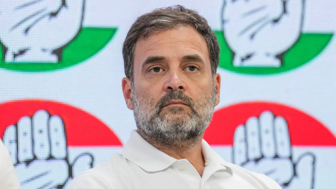 एलपीजी किल्लत पर सरकार को राहुल गांधी ने घेरा,बोले गैस दिहाड़ी मजदूरों की पहुंच से बाहर