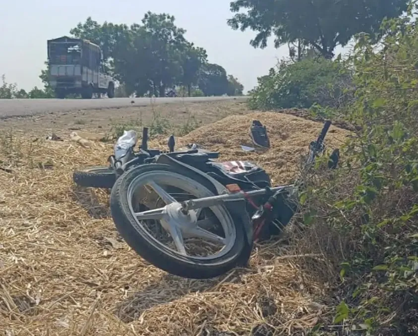 राजगढ़ः अज्ञात वाहन की टक्कर से बाइक सवार मां-बेटे की दर्दनाक मौत, जांच शुरु