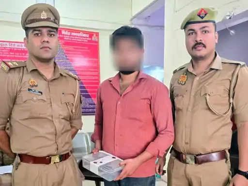 चारबाग मेट्रो स्टेशन पर छात्र अवैध तमंचा के साथ गिरफ्तार,पुलिस की पूछताछ जारी