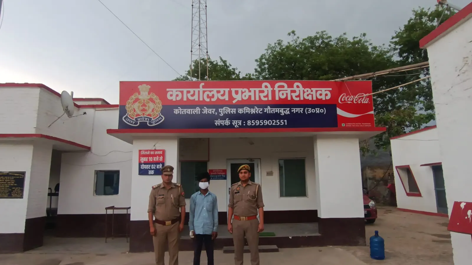 सौतेले पिता ने नाबालिग बेटी की हत्या कर झाड़ियां में फेंका शव, गिरफ्तार