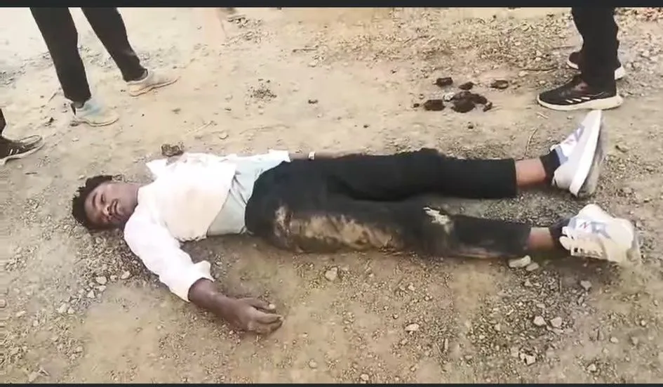 अधूरी सड़क बनी मौत का कारण, बैलगाड़ी और बाइक की से टक्कर से किशोर की मौत
