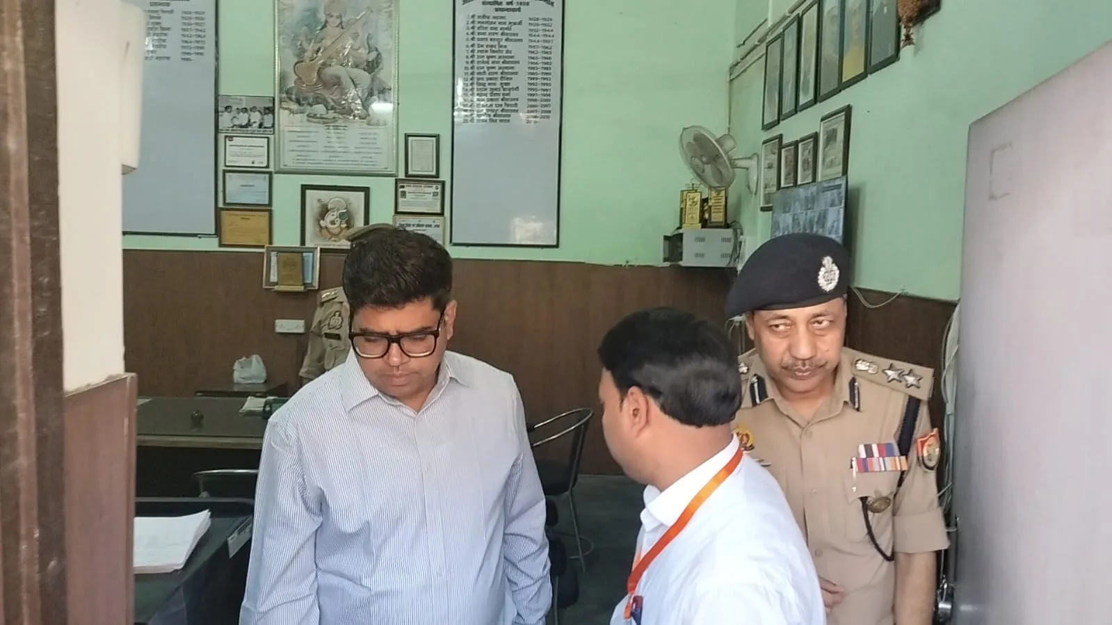 उन्नाव में कड़ी निगरानी के बीच शुरू हुई यूपी होमगार्ड भर्ती परीक्षा