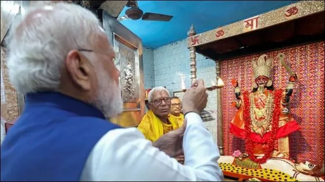 BJP की जीत के लिये क्या क्या कर करते हैं शाकाहारी मोदी, जानिए इस स्टोरी में 