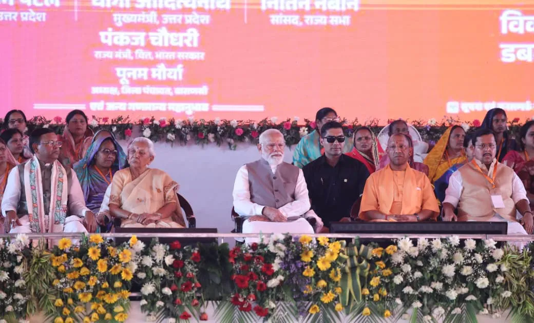प्रधानमंत्री ने काशी को दी 6332 करोड़ की 163 परियोजनाओं की बड़ी सौगात