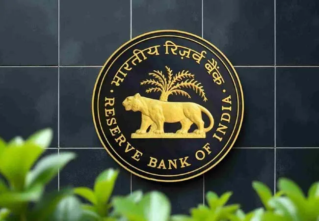 पश्चिम एशिया संकट से विकास प्रभावित, महंगाई बढ़ने का खतरा: आरबीआई