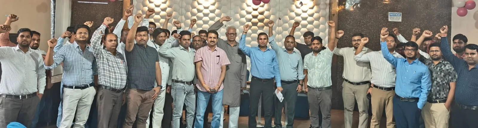 निजीकरण का फैसला वापस होने तक आंदोलन जारी रहेगा   
