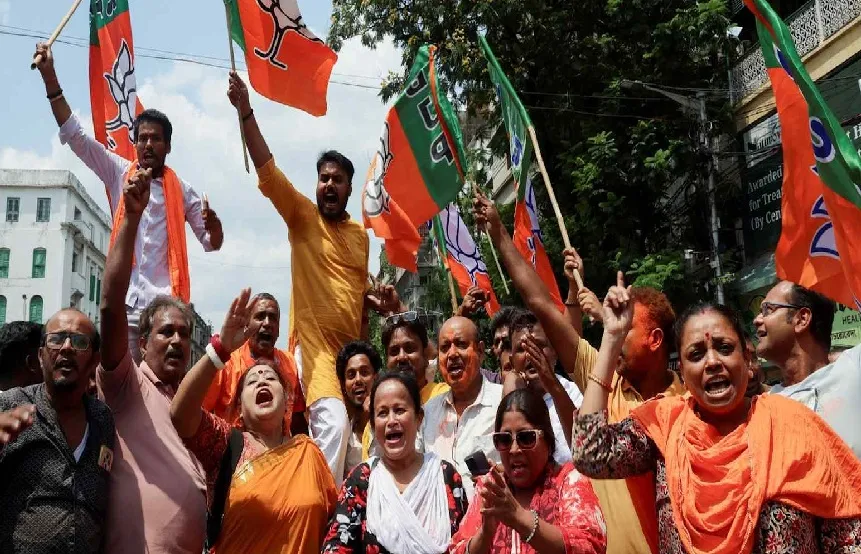भगवामय हुआ बंगाल, विधानसभा चुनाव में ऐतिहासिक जीत की ओर भाजपा