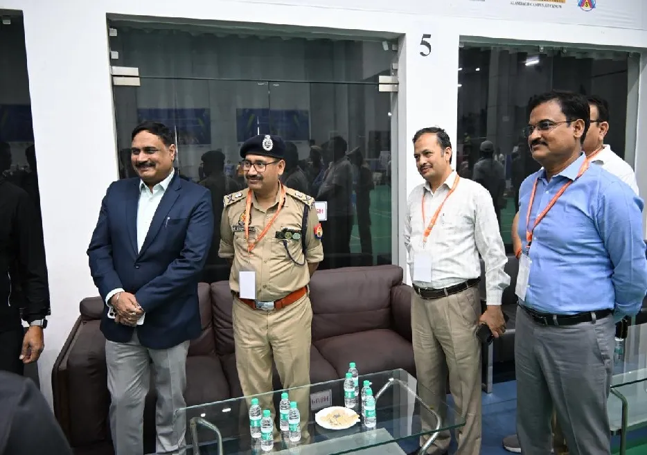  पुलिस बैडमिंटन प्रतियोगिता में सीआईएसएफ ने महिला डबल्स मुकाबले में दर्ज की जीत