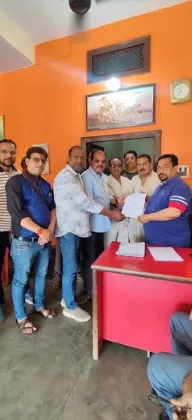 फर्रुखाबाद में ऑनलाइन बिक्री के विरोध में स्वास्थ्य मंत्री को भेजा मांगपत्र 
