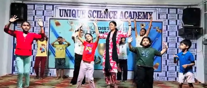 यूनीक साइंस एकेडमी में समर कैंप का आयोजन संपन्न