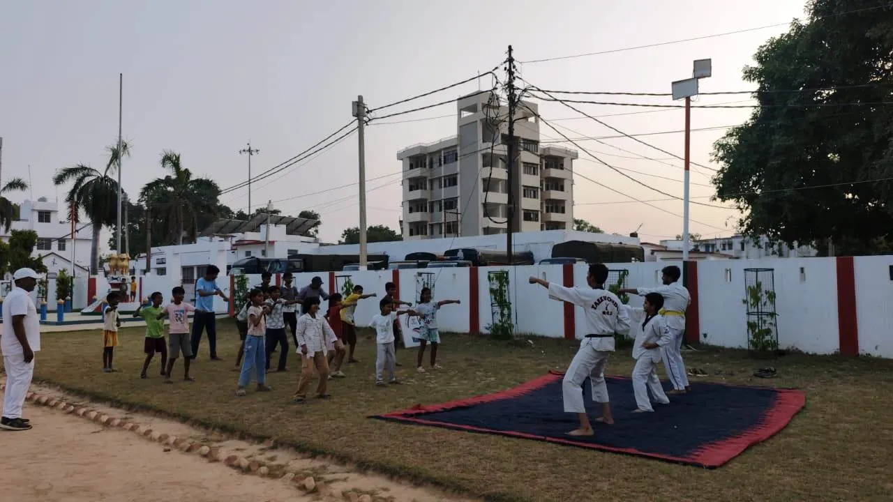 वामा सारथी द्वारा समर कैम्प का आयोजन 