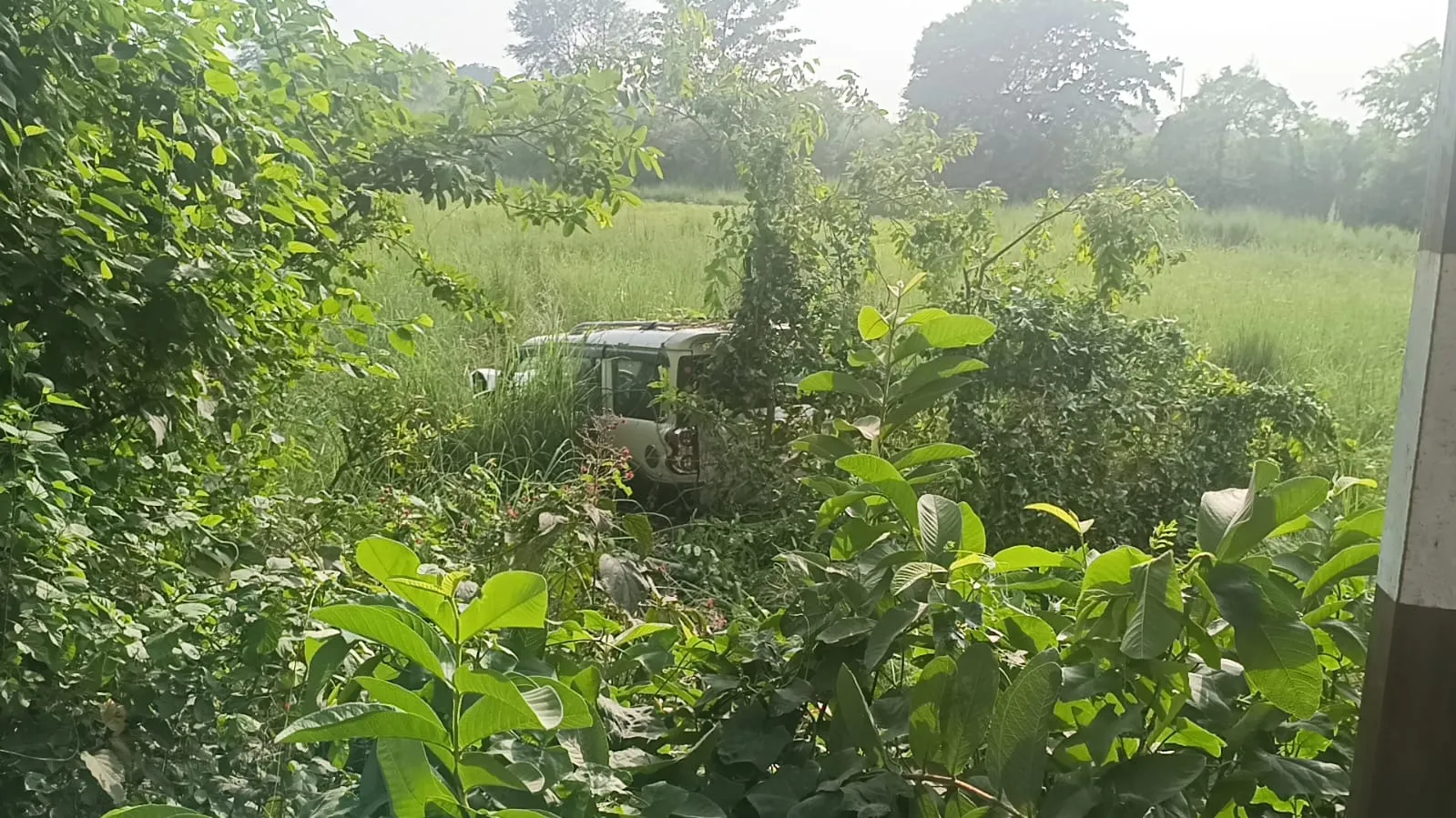 तेज रफ्तार स्कॉर्पियो ने बाइक सवारों को रौंदा, दो युवकों की मौत