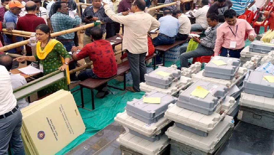 देश के चार राज्यों और एक केंद्रशासित प्रदेश के विधानसभा चुनाव का नतीजा आएगा आज
