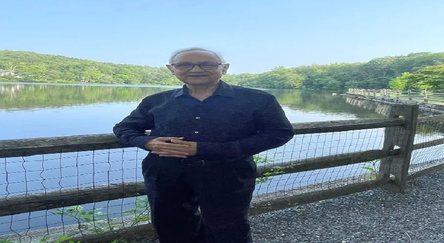  पूर्व कैबिनेट मंत्री डॉ रीता बहुगुणा जोशी के पति पी सी जोशी का निधन