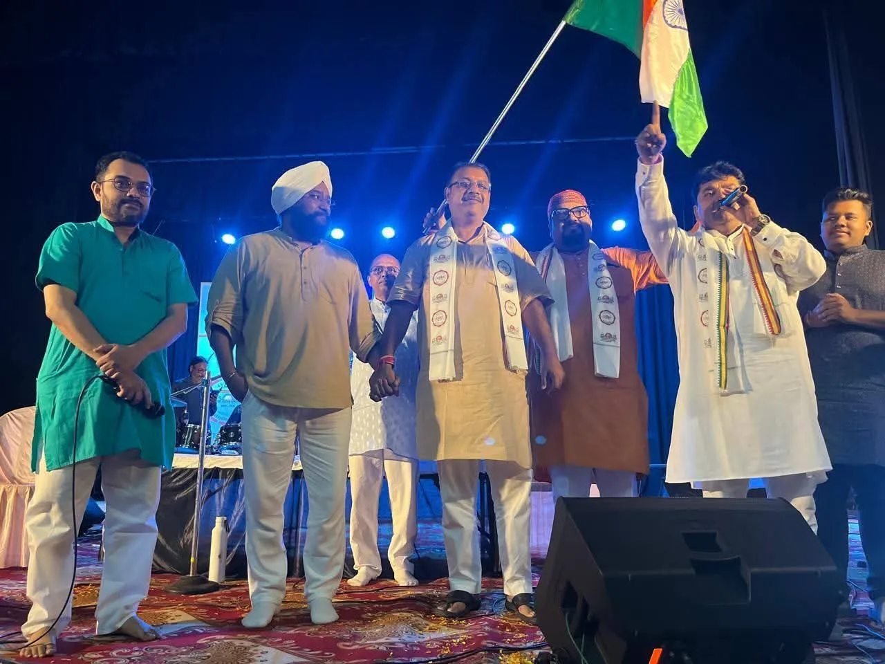 विश्व शांति के दूत’श्री श्री रविशंकर का 70वां जन्मदिवस मनाया गया