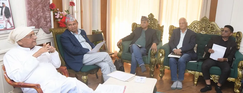 नेपाल की यूएमएल पार्टी पदाधिकारियों ने मांगा अध्यक्ष के पी शर्मा ओली का इस्तीफा