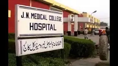 जेएन मेडिकल कॉलेज की हड़ताल पांचवें दिन समाप्त