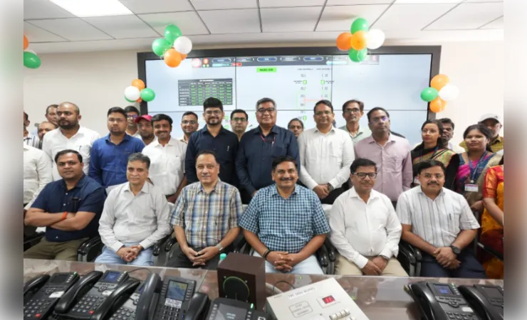 प्रयागराज मंडल कार्यालय में एनसीआर महाप्रबंधक ने विद्युत कर्षण नियंत्रण केंद्र का किया उद्घाटन