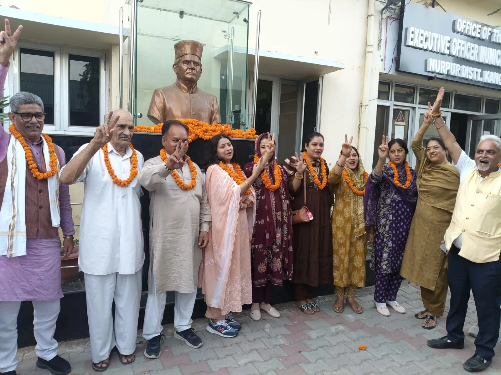 निकाय चुनाव में नगर परिषदों पर भाजपा का दबदबा, नगर पंचायतों में कांग्रेस आगे