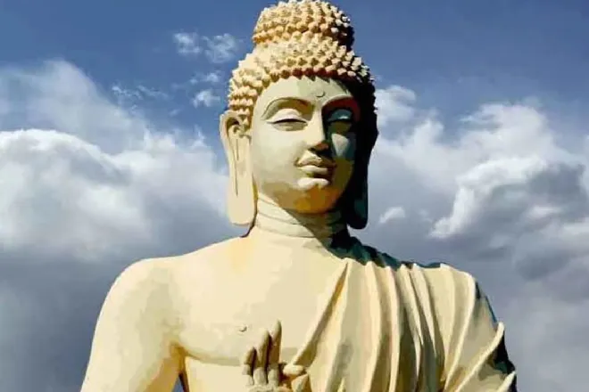 लेह में आस्था,अध्यात्म का भव्य संगम,बुद्ध के शांति संदेश का वैश्विक प्रसार