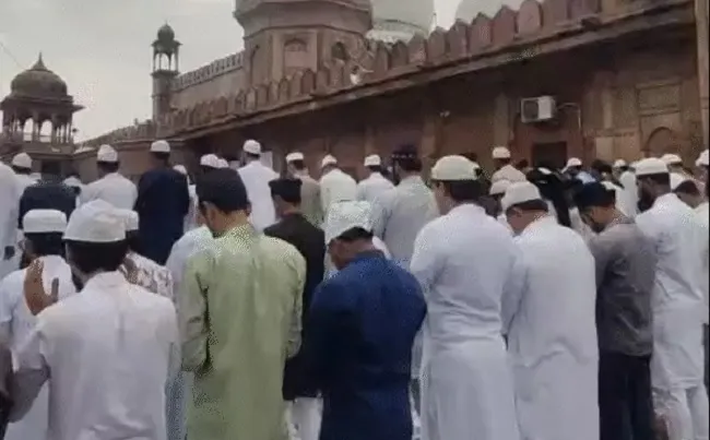  गुरुवार को मनाई जाएगी बकरीद, वक्फ बोर्ड ने कहा- सड़क पर न पढ़ें नमाज