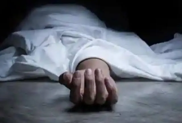 तेज आंधी-तूफान और बारिश में आम का पेड़ गिरा, छात्र की मौत