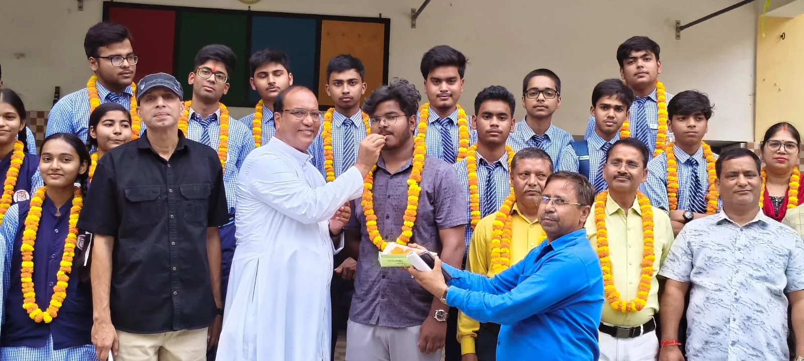 सेंट पीटर्स इंटर कॉलेज का शानदार प्रदर्शन, कक्षा 10 व 12 में रहा शत प्रतिशत परिणाम