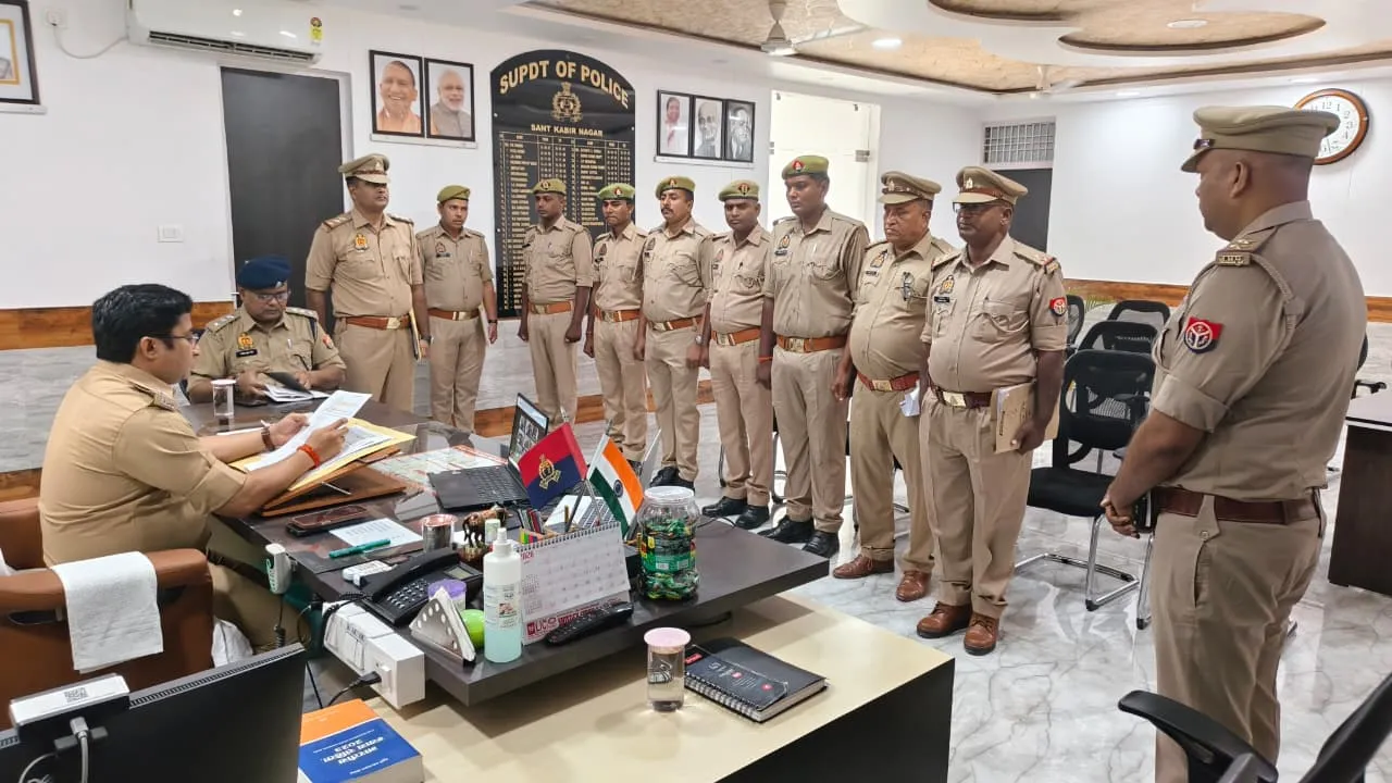 पुलिस अधीक्षक संतकबीरनगर द्वारा मई-2026 में प्राप्त असंतुष्ट फीडबैक की गई समीक्षा