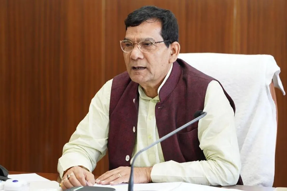 मंत्री शर्मा ने की समीक्षा बैठक,बोले बारिश से पहले हो नालों की सफाई, न हो जलभराव