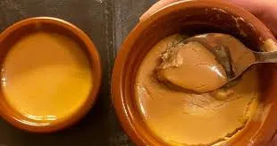 दूध दही से मिलाकर बना लें बंगाल की मशहूर मिठाई मिष्टी दोई