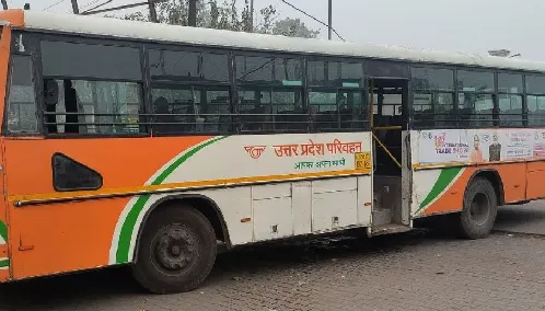 महाराणा प्रताप को पुष्प अर्पित किए,रोडवेज बस स्टेशन निरीक्षण में मंत्री ने जताई नाराजगी