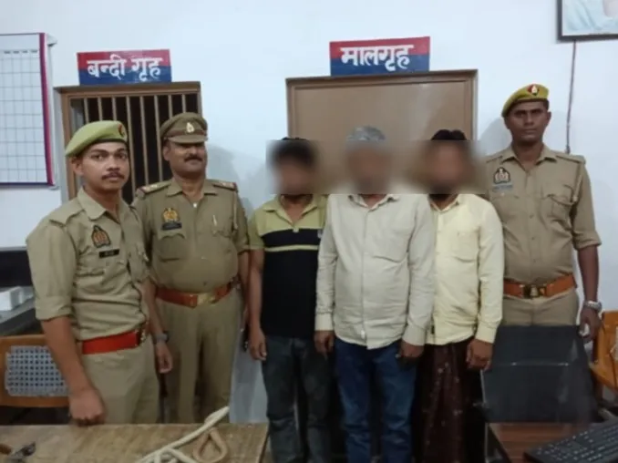 मादक पदार्थों की तस्करी करने वाले गैंगस्टर एक्ट के तीन आरोपी गिरफ्तार