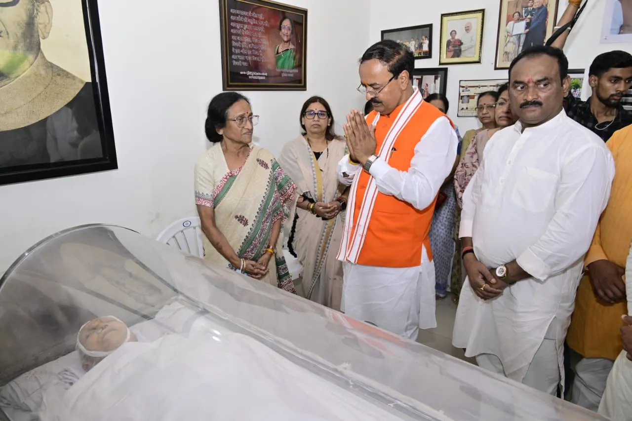 उपमुख्यमंत्री ने पीसी जोशी को दी श्रद्धांजलि,अंतिम दर्शन कर अर्पित किए पुष्प