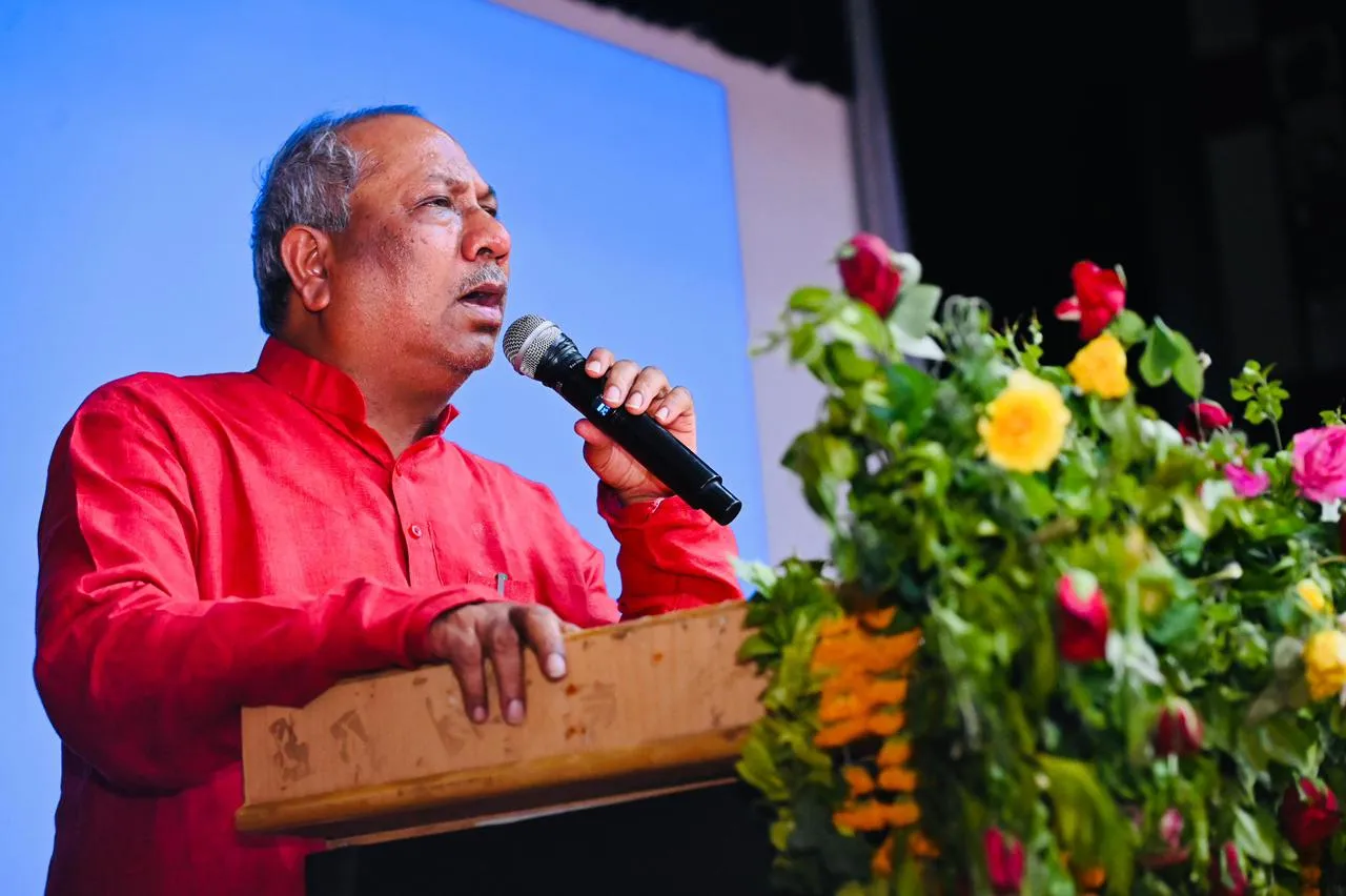 प्रमाण पत्र वितरण एवं मत्स्य पालकों की आयोजित हुई गोष्ठी 