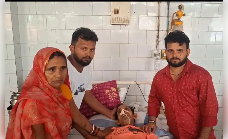 जमीन विवाद में हुई हिंसक झड़प में पिता-पुत्र गंभीर रूप से घायल, 11 लोगों पर FIR दर्ज