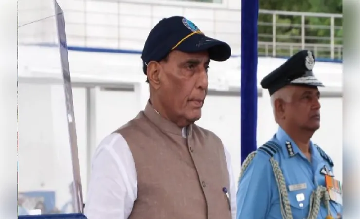 रक्षा मंत्री राजनाथ सिंह ने एएफए में 217वीं संयुक्त दीक्षांत परेड का किया निरीक्षण