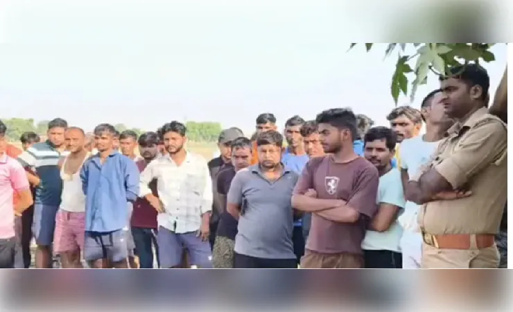 प्रयागराज में ट्रिपल मर्डर से सनसनी, एक ही परिवार के तीन लोगों की बेरहमी से हत्या