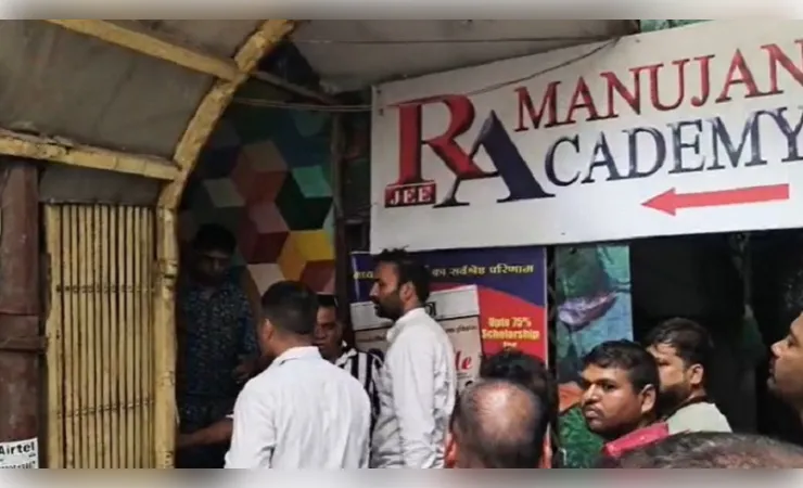 फायर सेफ्टी नियमों की अनदेखी पड़ी भारी , 70 से अधिक भवनों पर कार्रवाई