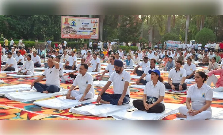 नकली गांधी अब भारत में कामयाब नहीं होंगे : दिनेश प्रताप सिंह